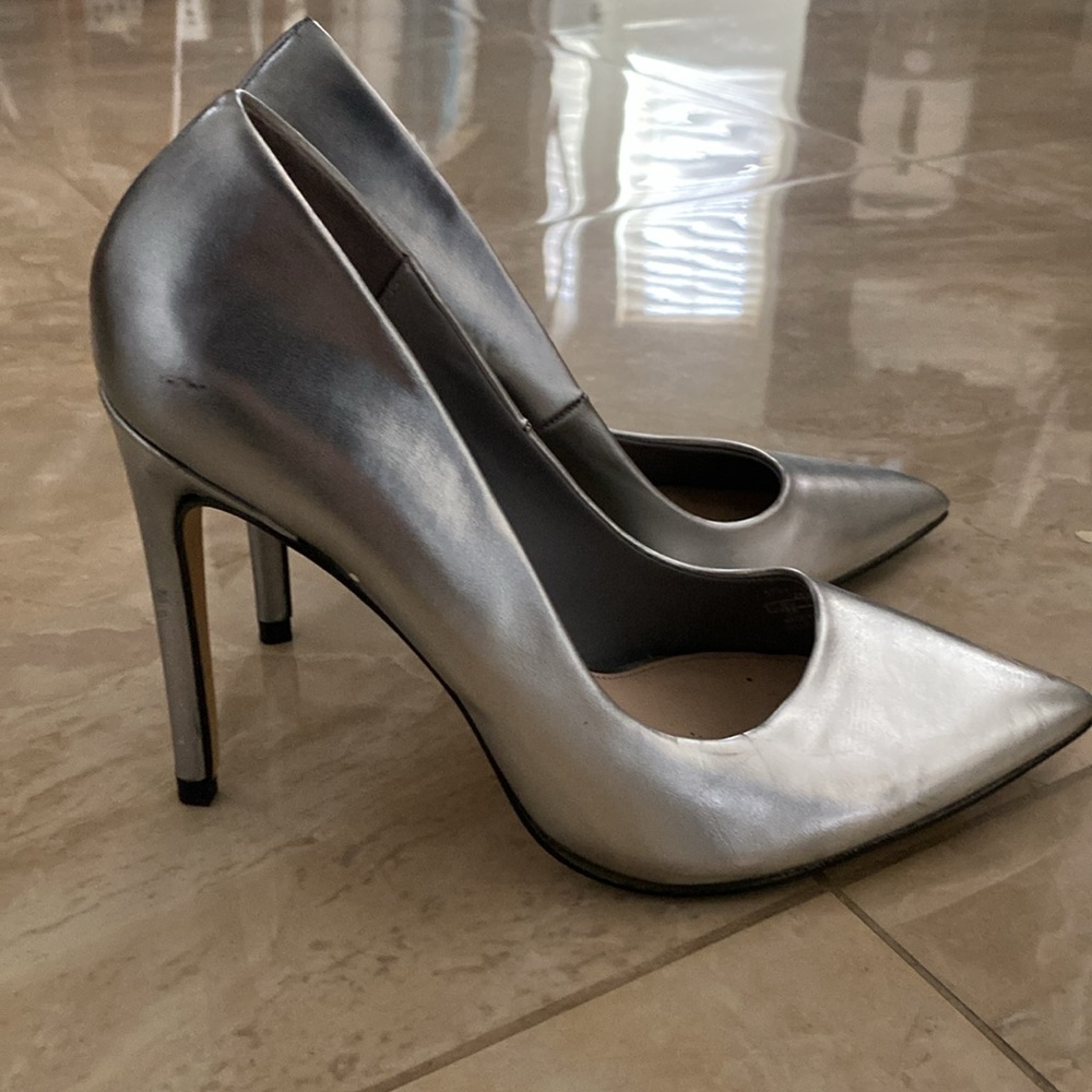 Zara metallic silver heels
